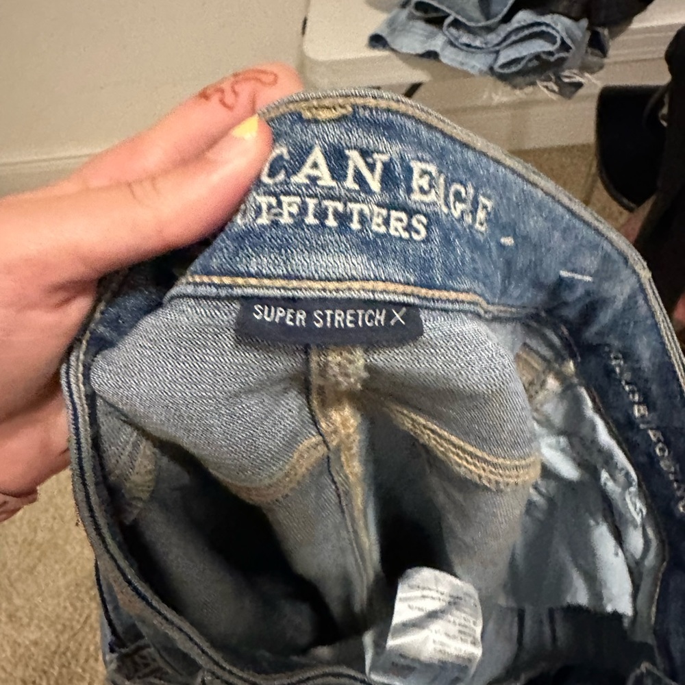 American eagle - Picture 3 of 4